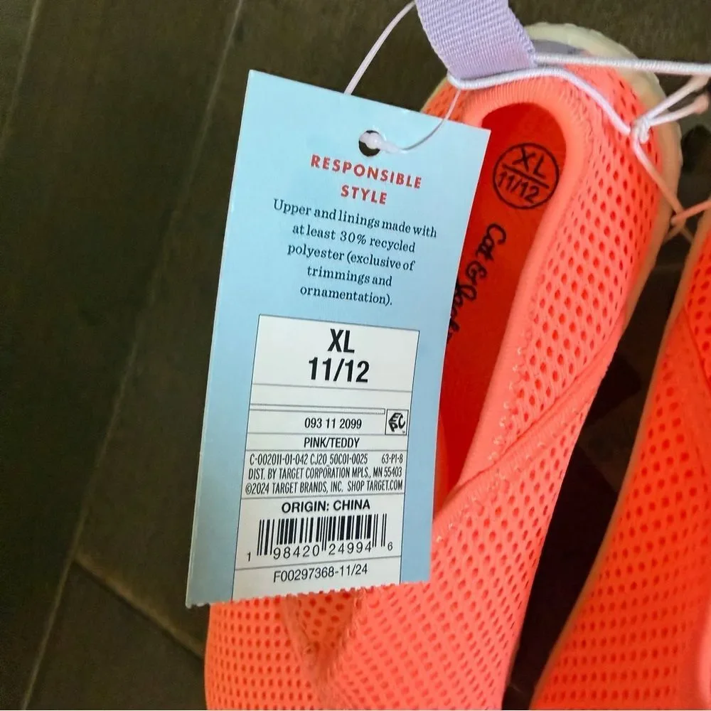 Cat & Jack Water Shoes Closed Toe Pink Teddy 11 / 12 Neon Orange Girls Kids